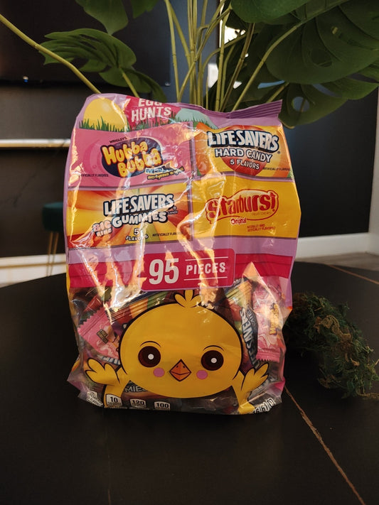 STARBURST Hubba Bubba Life Savor Easter Basket Stuffers Variety Pack 95pc Hunt