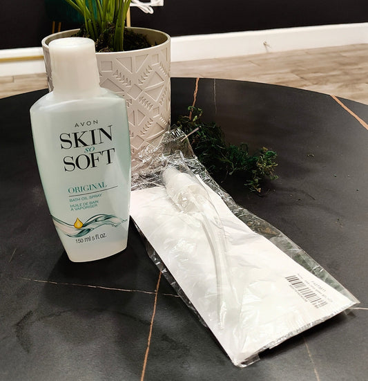 Avon Skin So Soft Original Bath Oil Spray 5 fl oz - Moisturizing & Softening